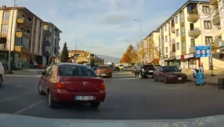 Düzce’de Kural Tanımaz Sürücüler Trafiği Tehlikeye Attı