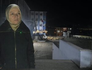 Düzce’de Şiddetli Rüzgâr Okul Çatısını Uçurdu: Lisede Eğitime 1 Gün Ara