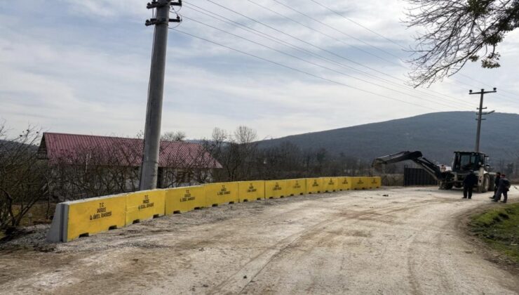 Gölyaka Sarıdere’de Beton Bariyerlerle Ulaşım Güvenliği Sağlandı