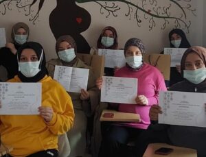 Gümüşova’da Gebe Okulu Eğitimleri Devam Ediyor