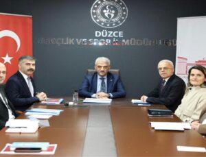 Düzce Valisi Mehmet Makas’tan Gençlik ve Spor İl Müdürlüğüne Ziyaret