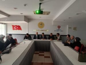 Düzce’de Umrecilere Hazırlık Semineri: Manevi Yolculuk Öncesi Bilgilendirme