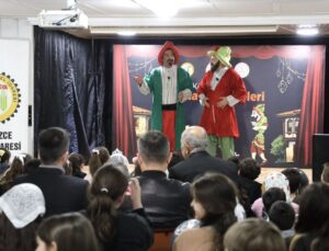 Kaynaşlı’da Ramazan Coşkusu: Darıyeri Hasanbey Köyü’nde Karagöz–Hacivat Gösterisi