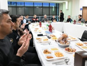 Düzce Emniyet Mensupları İftar Sofrasında Buluştu