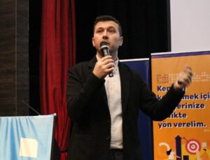 Kariyer Merkezi Tarafından Kariyer Gelişimi Eğitim Serisinin 3. Etkinliği: “Kariyer Planlama” Eğitimi Gerçekleştirildi