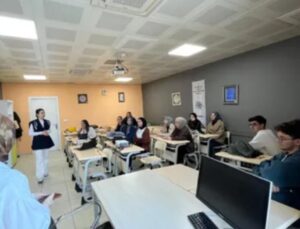 Avrupa Gençlik Haftası’nda Gençlere Erasmus ve Yurtdışı Fırsatları Anlatıldı