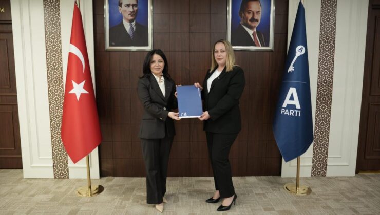 Anahtar Parti Düzce İl Kadın Kolları Başkanlığı’na Elif Şengül Atandı