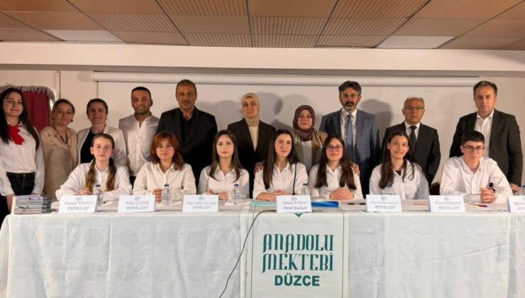 Arsal Anadolu Lisesi Öğrencilerinden Cengiz Dağcı Paneli
