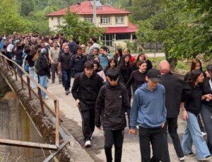 Gölyaka’da Gençlik Haftası Doğa Yürüyüşü Düzenlendi