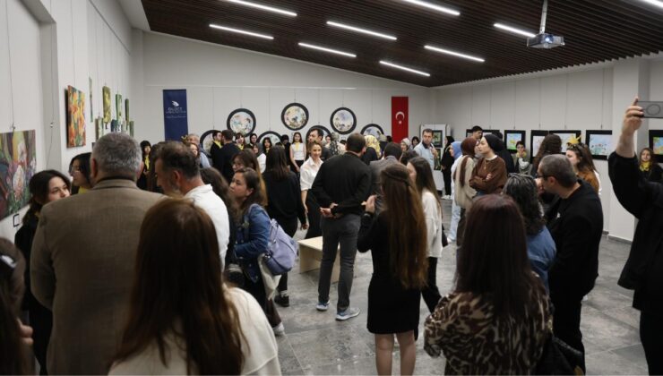 “Polen Peşindeki Yaşamlar: Yaban Arıları” Resim Sergisi Açıldı