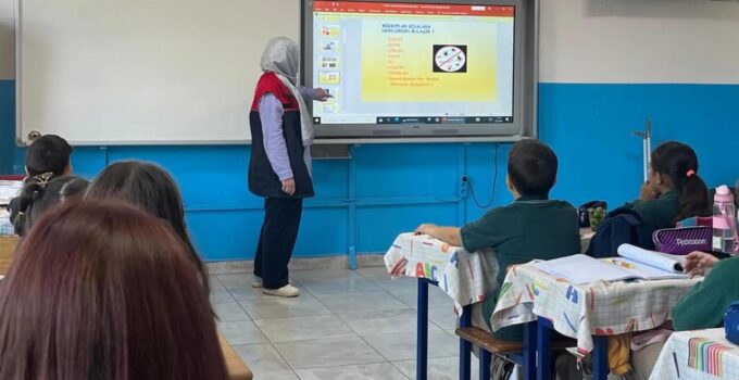 Gölyaka’da Öğrencilere Sütün Önemi Anlatıldı