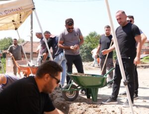 Fen İşleri Personelinden Konuralp Kazılarına Destek