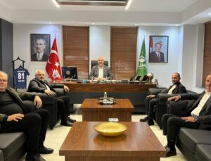 Pazarcı Esnafından Başkan Yıldız’a Ziyaret